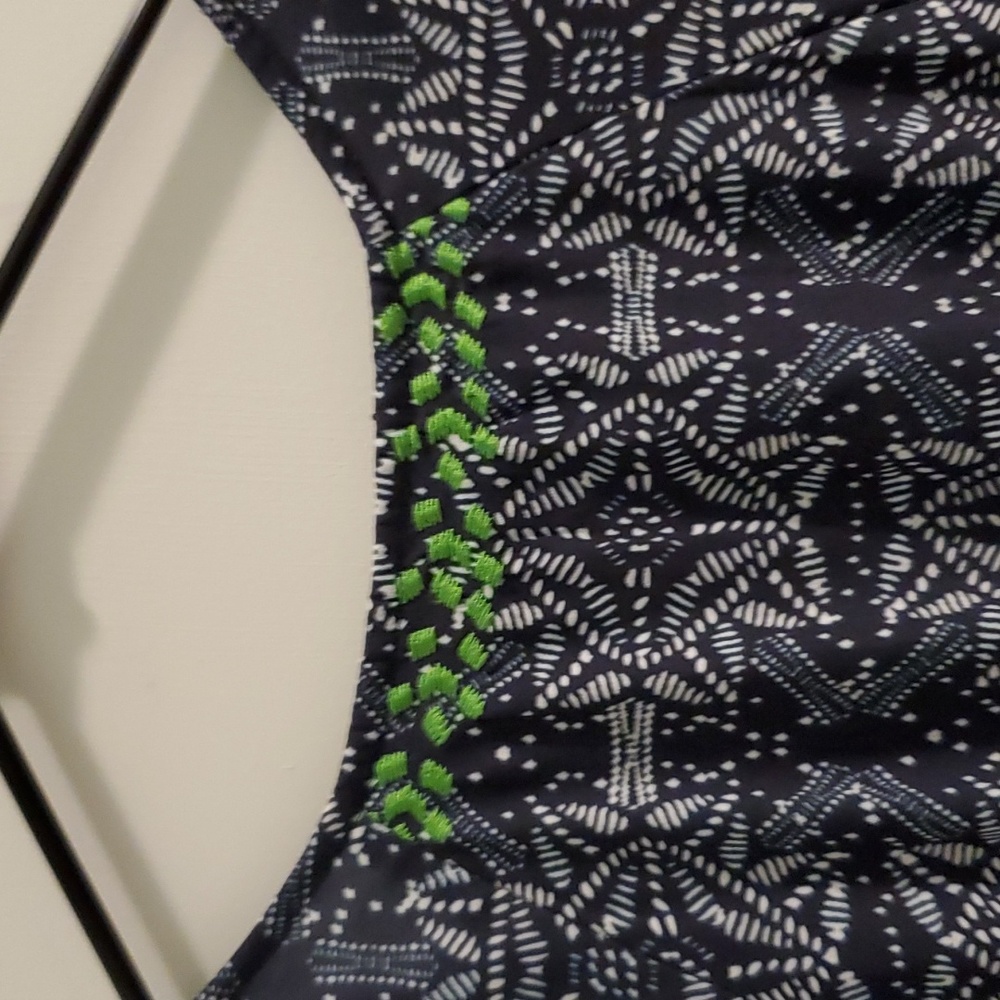 Eshakti dress size large - Picture 5 of 5